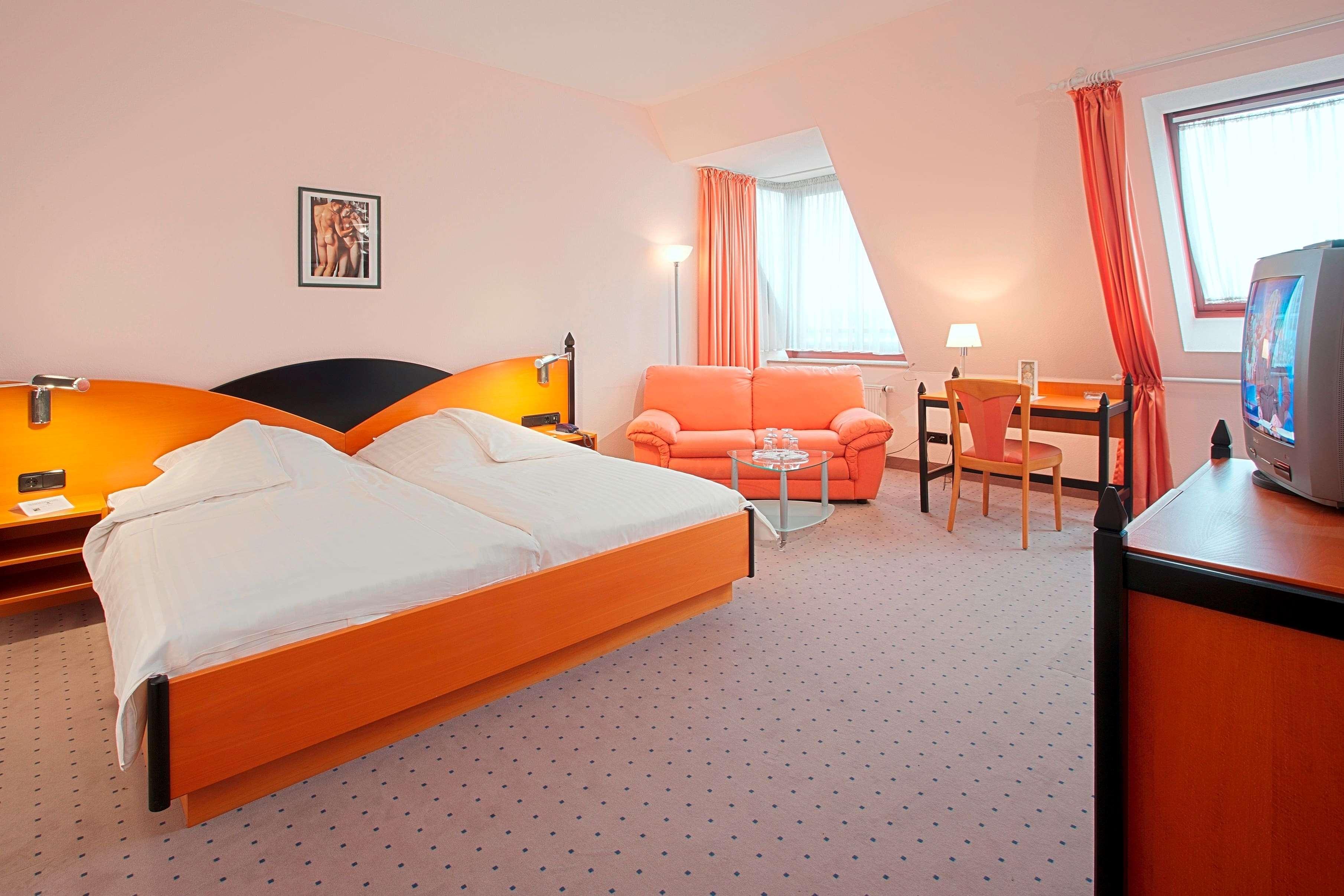 Tryp By Wyndham Kassel City Centre Buitenkant foto